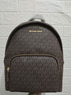(Category: ) located in . Submitted by CC_boutique (Listing ID 1181962228, Image 1). Description: .