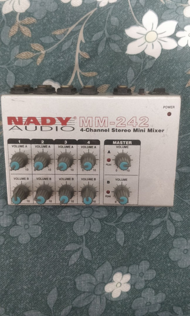 Nady MM-242 4-Channel Stereo Mini Mixer