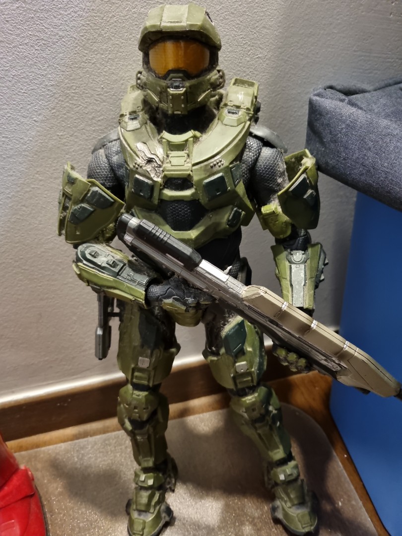 Neca 18 inch Master Chief, Hobbies & Toys, Toys & Games on Carousell