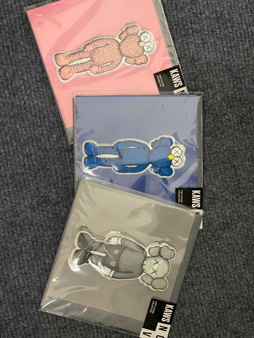 KAWS NGV BFF GREETING CARD (WITH PUFFY STICKER) PINK