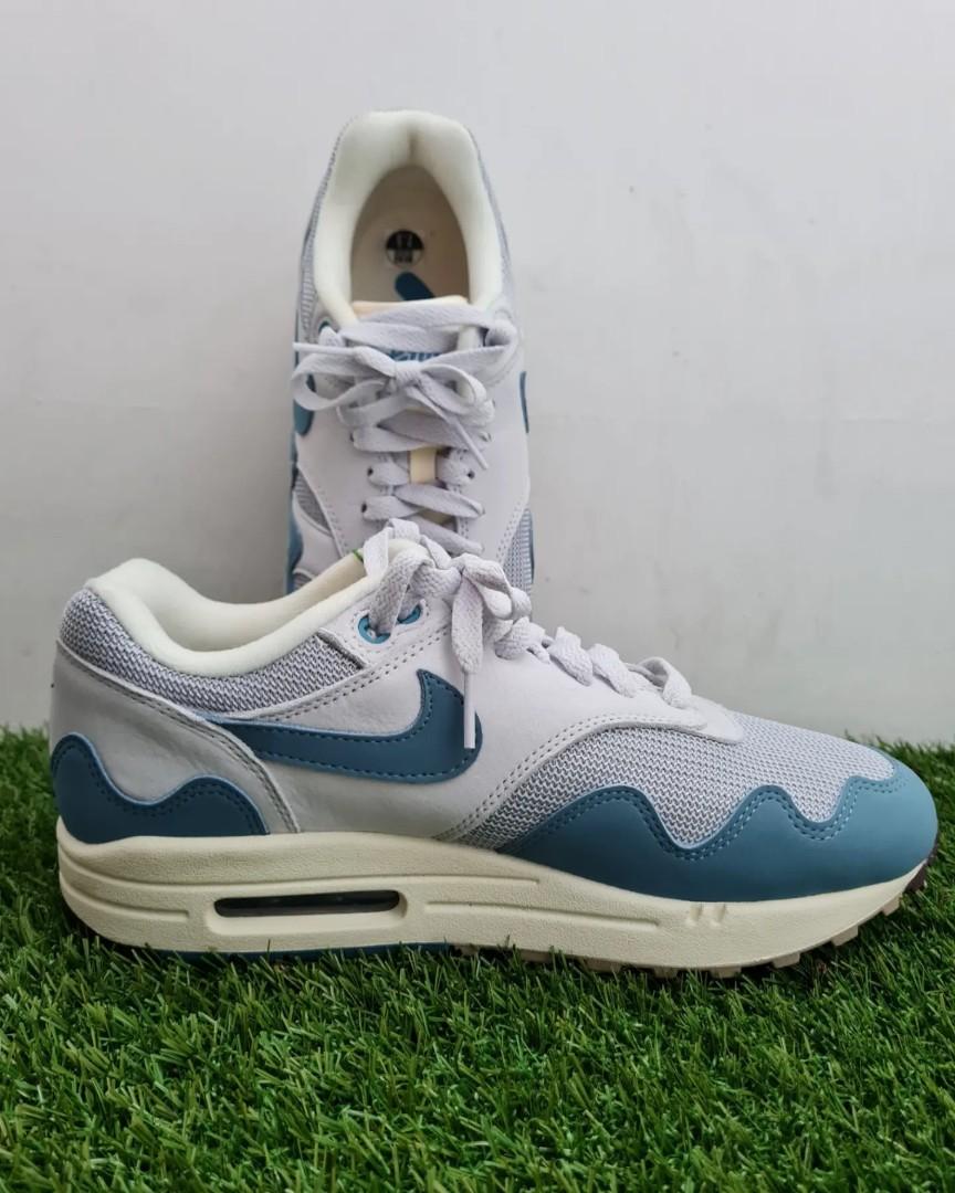 #NIKE x PATTA Air Max 1 (Category: Sneakers) located in Quezon City. Submitted by secondthemotion (Listing ID 1181944096, Image 3). Description: Authentic #Nike x Patta Air Max 1 "Aqua Noise" Sneakers Mens Size US 7.5/UK 6.5/EUR 40.5 cm 25.5 Retail price: Php 8095 Used once. Comes with extra laces. No box. Selling for Php 6500 (+shipping) *Shipping fee to be shouldered by buyer. **All sales are final NO COD. Payment must be settled prior to shipm