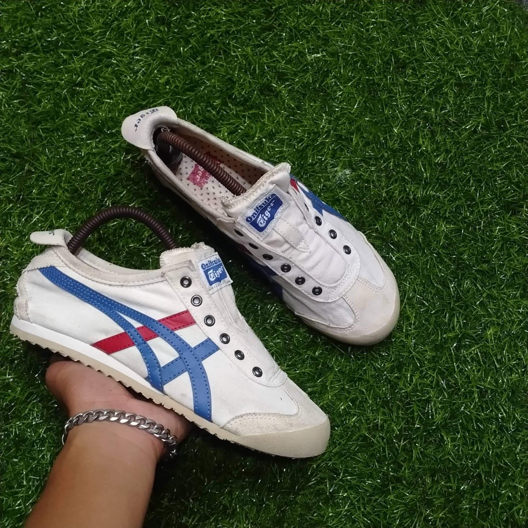 onitsuka triple black