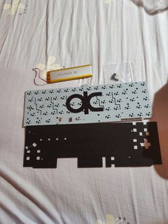 （分類：）位於 。 由 thekeyboardguy 提交（商品編號 1181933111，圖片 1）。簡介： 。
