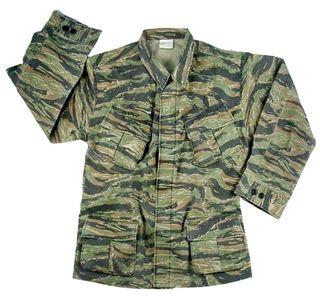 Vintage Vietnam Fatigue Shirt Rip-Stop, Tiger Stripe Camo
Slank pocket