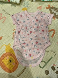 (Category: ) located in . Submitted by chloe_lei08 (Listing ID 1182074034, Image 1). Description: .