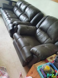 (Category: ) located in . Submitted by lua.ren (Listing ID 1181969863, Image 1). Description: .