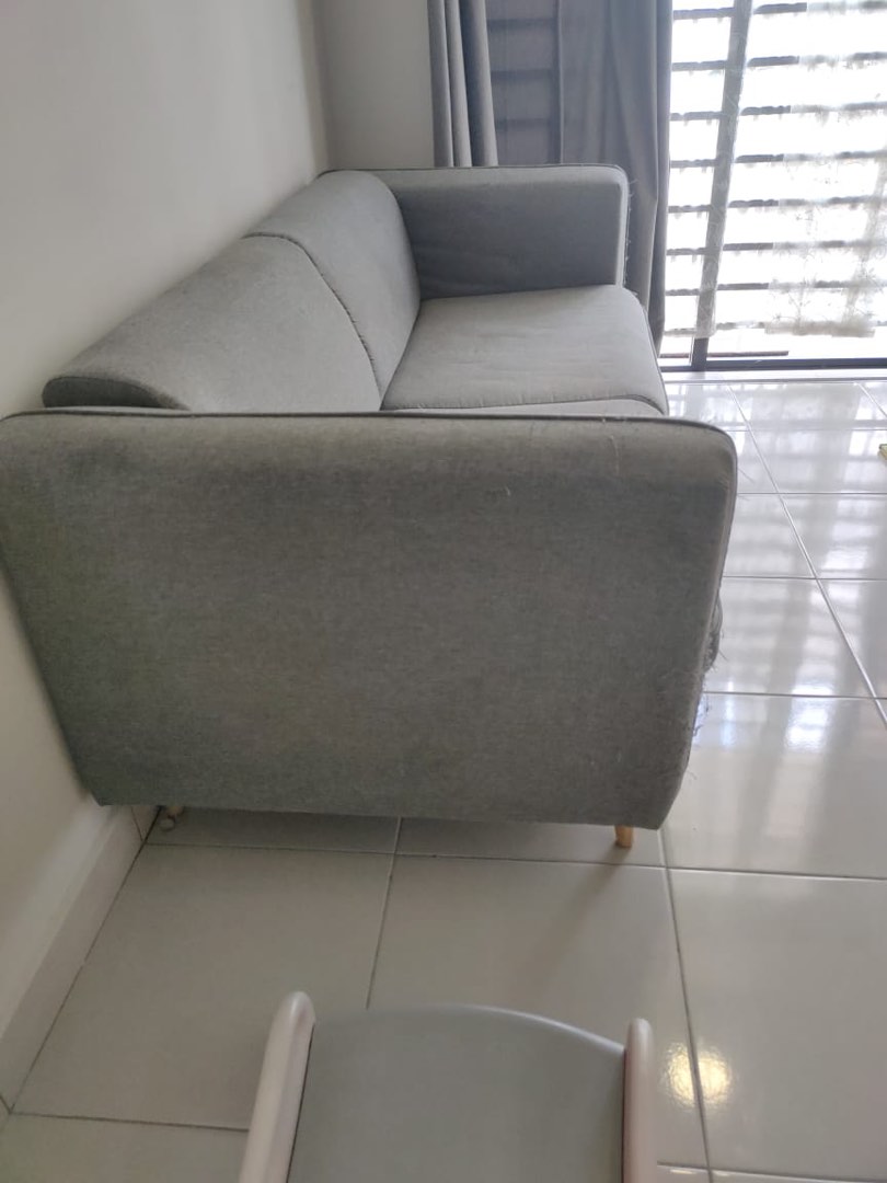 SOFA VIRAL, Furniture & Home Living, Furniture, Sofas on Carousell