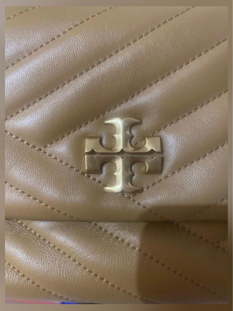 Tory burch kira chevron dusty almond (HARGA NETT), Barang Mewah, Tas &  Dompet di Carousell