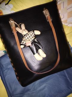 (Category: ) located in . Submitted by luvlyshop_ (Listing ID 1181936087, Image 1). Description: .