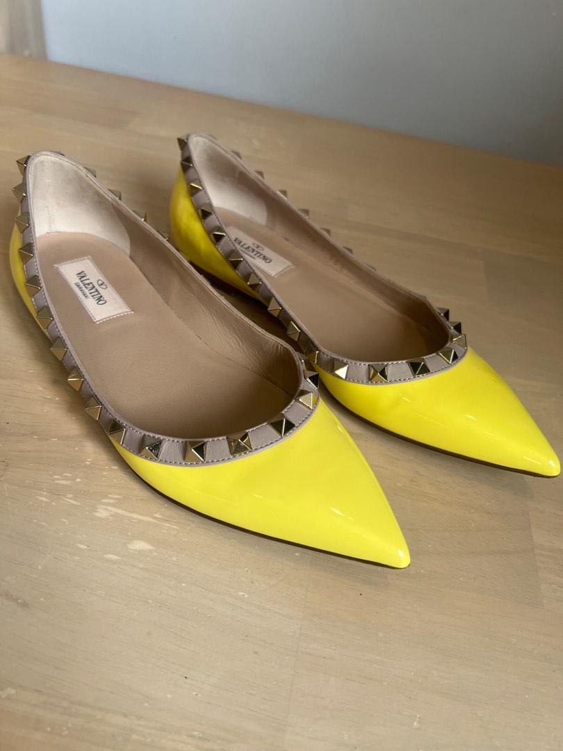 Valentino rockstud yellow online