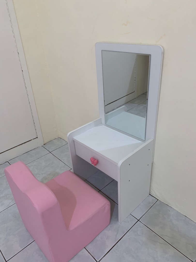 Vanity mirrorfor toddler/preschooler; Montessori selfcare station
