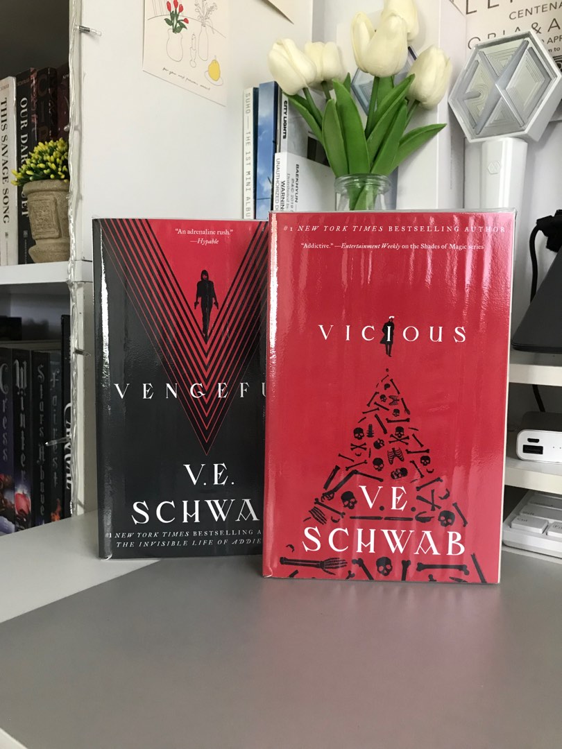 Villains Duology VE Schwab, Hobbies & Toys, Books & Magazines, Fiction