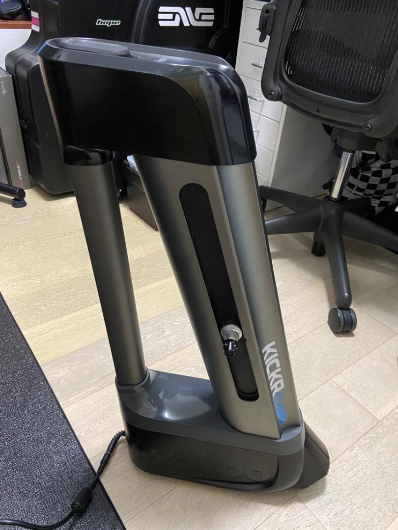 Wahoo Kickr Climb, Sports Equipment, Bicycles & Parts, Parts