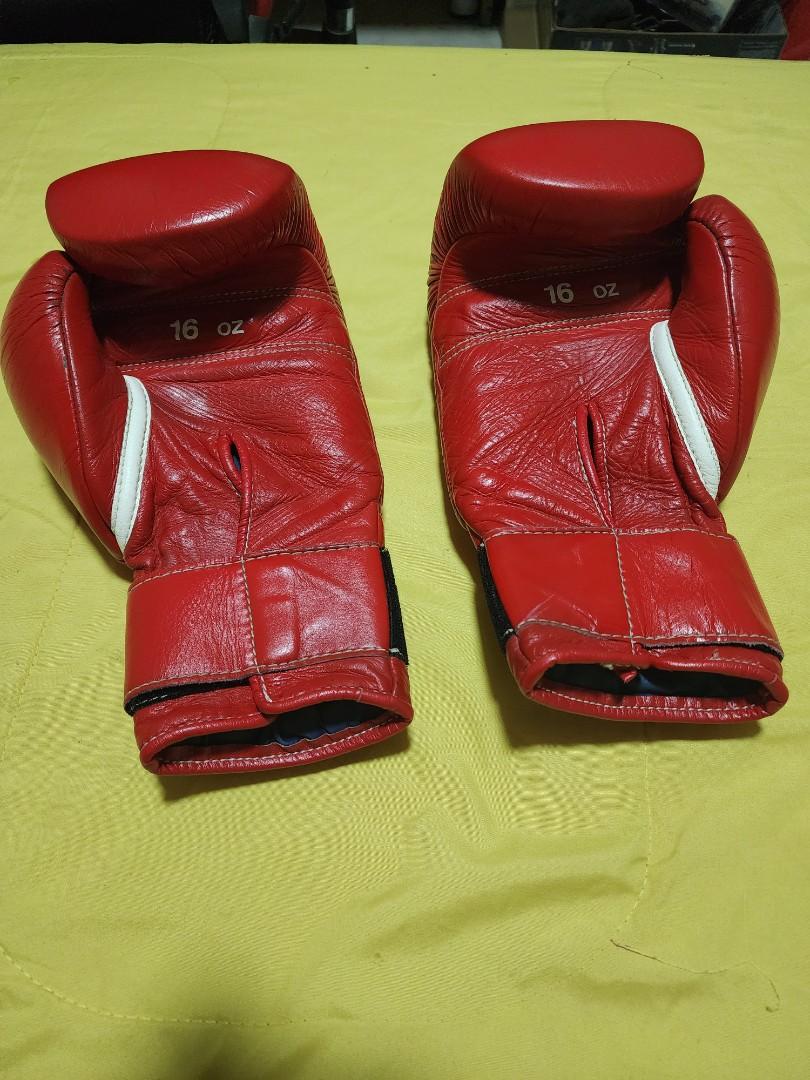 Winning boxing gloves, Sports Equipment, Other Sports Equipment and
