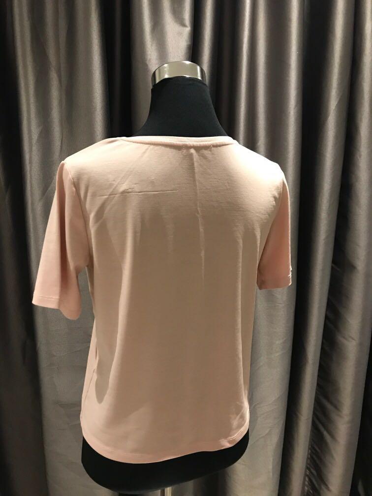 Zara Pink Pocket Shirt (Category: Blouses) located in Quezon City. Submitted by cvolshop (Listing ID 1182043731, Image 3). Description: Actual Photos Negotiable.