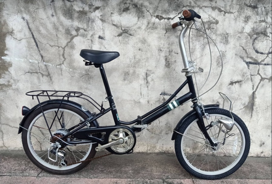 mongoose hinge folding bike