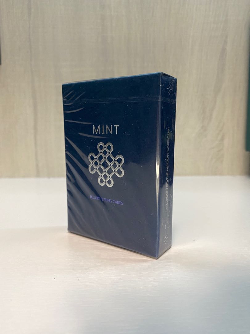 52Kards Mint V2 Playing Cards Blueberry Edition, 興趣及遊戲, 收藏