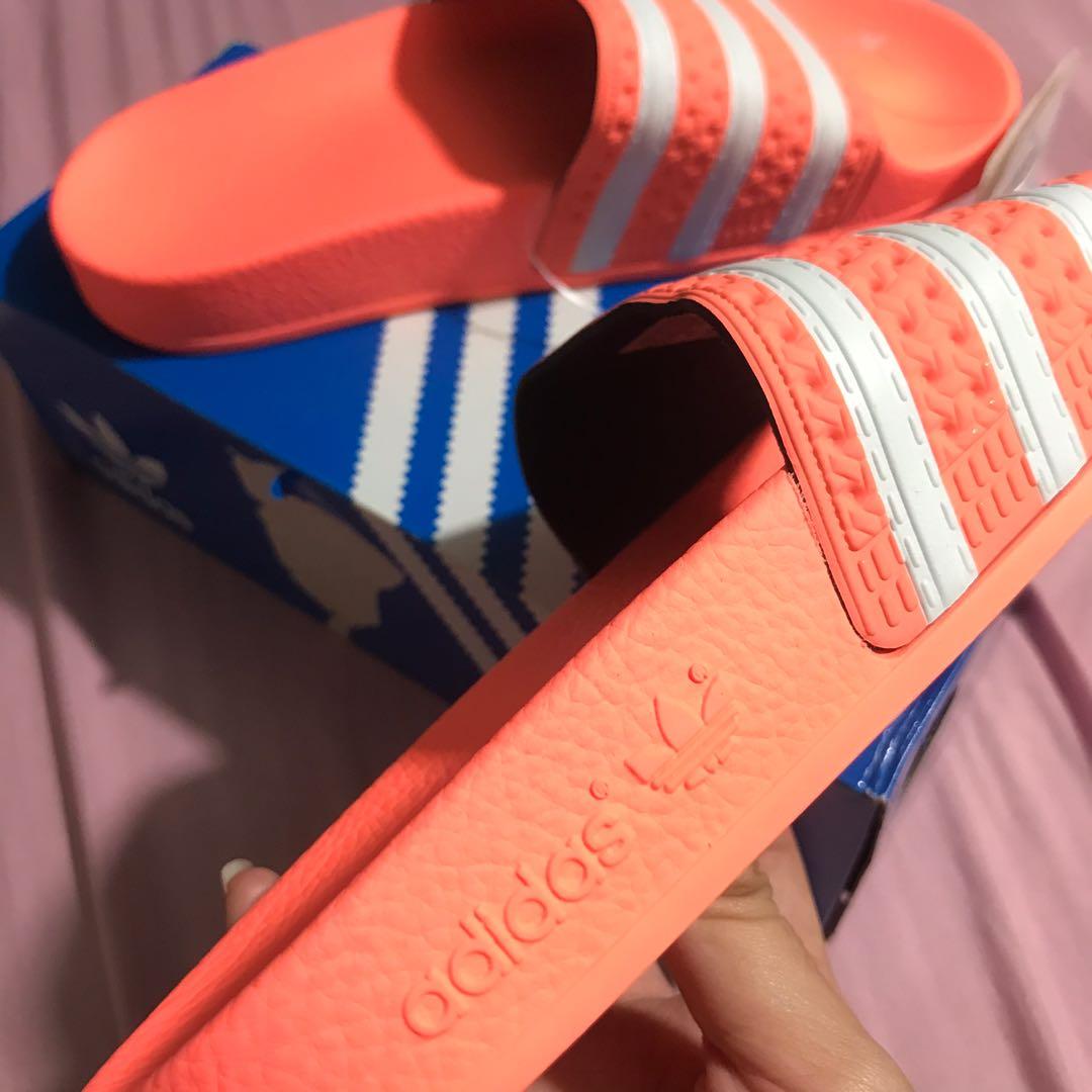 adidas adilette neon