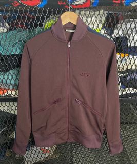 (Category: ) located in . Submitted by awenustore (Listing ID 1176611741, Image 1). Description: .