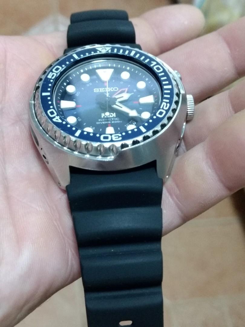 Authentic Seiko kinetic 5M85 0AB0 PADI, Men's Fashion, Watches &  Accessories, Watches on Carousell