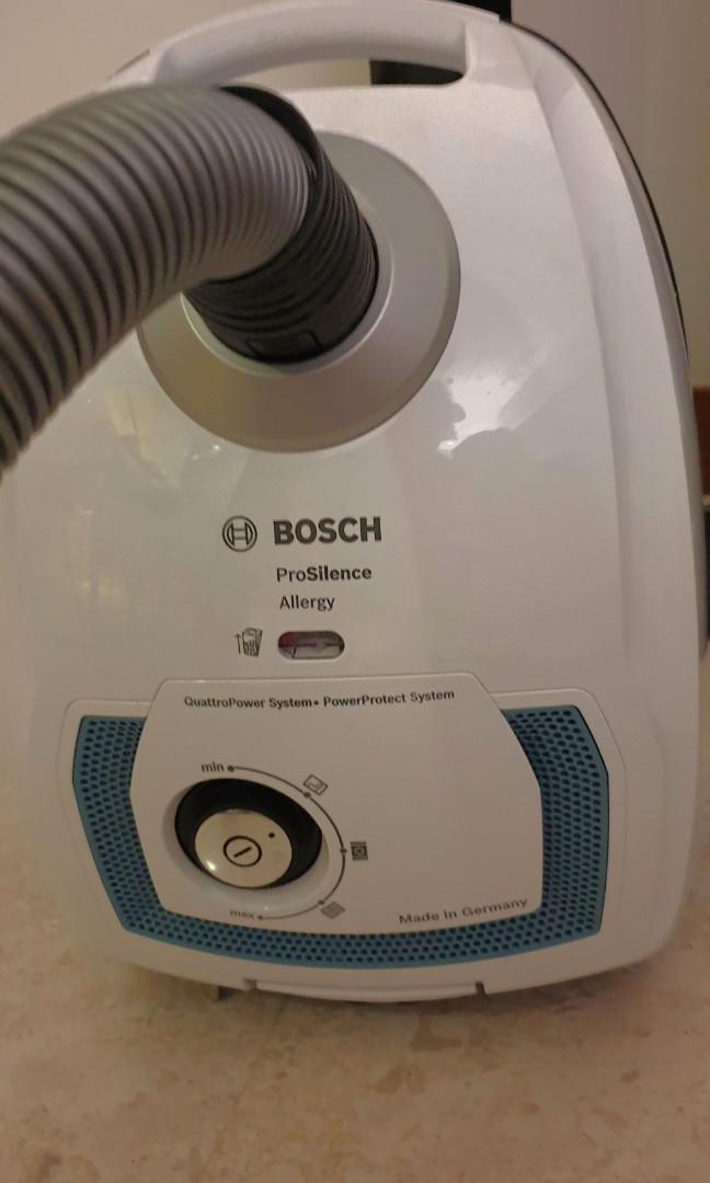 Bosch GL40 vacuum with Hepa filter, TV & Home Appliances, Vacuum