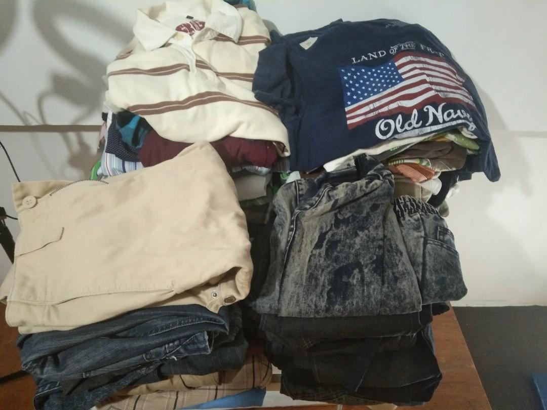 Branded Preloved for Men!! (Category: Activewear) located in Quezon City. Submitted by vanlacsa (Listing ID 1176496287, Image 1). Description: branded preloved clothes! pants, short, t-shirt, polo, polo shirt 50pcs mahigit Good for panimula negosyo this is not ukay. clothes are well used and personal preloved! siguradong kikita kayo per piece..
