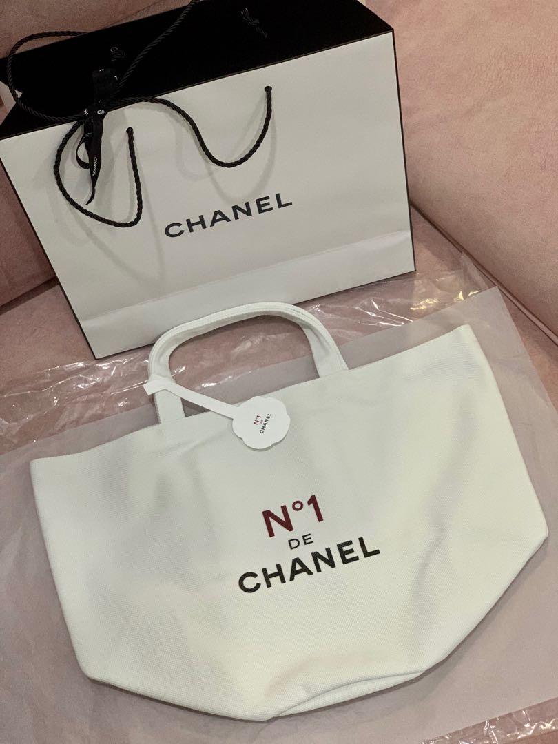 CHANEL BEAUTY N1 EVENT TOTE BAG [WHITE]