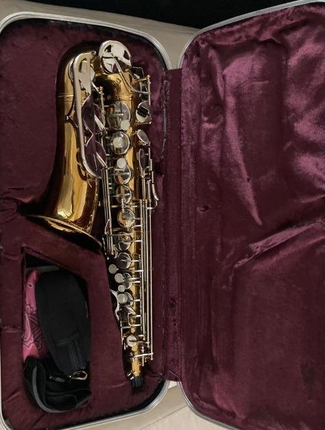 Conn 21M Alto Saxophone with Kenny G s personal signature