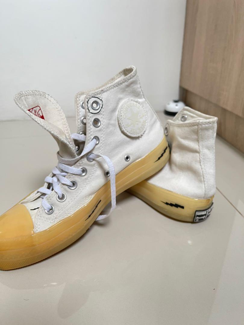 Converse with deals lightning bolt