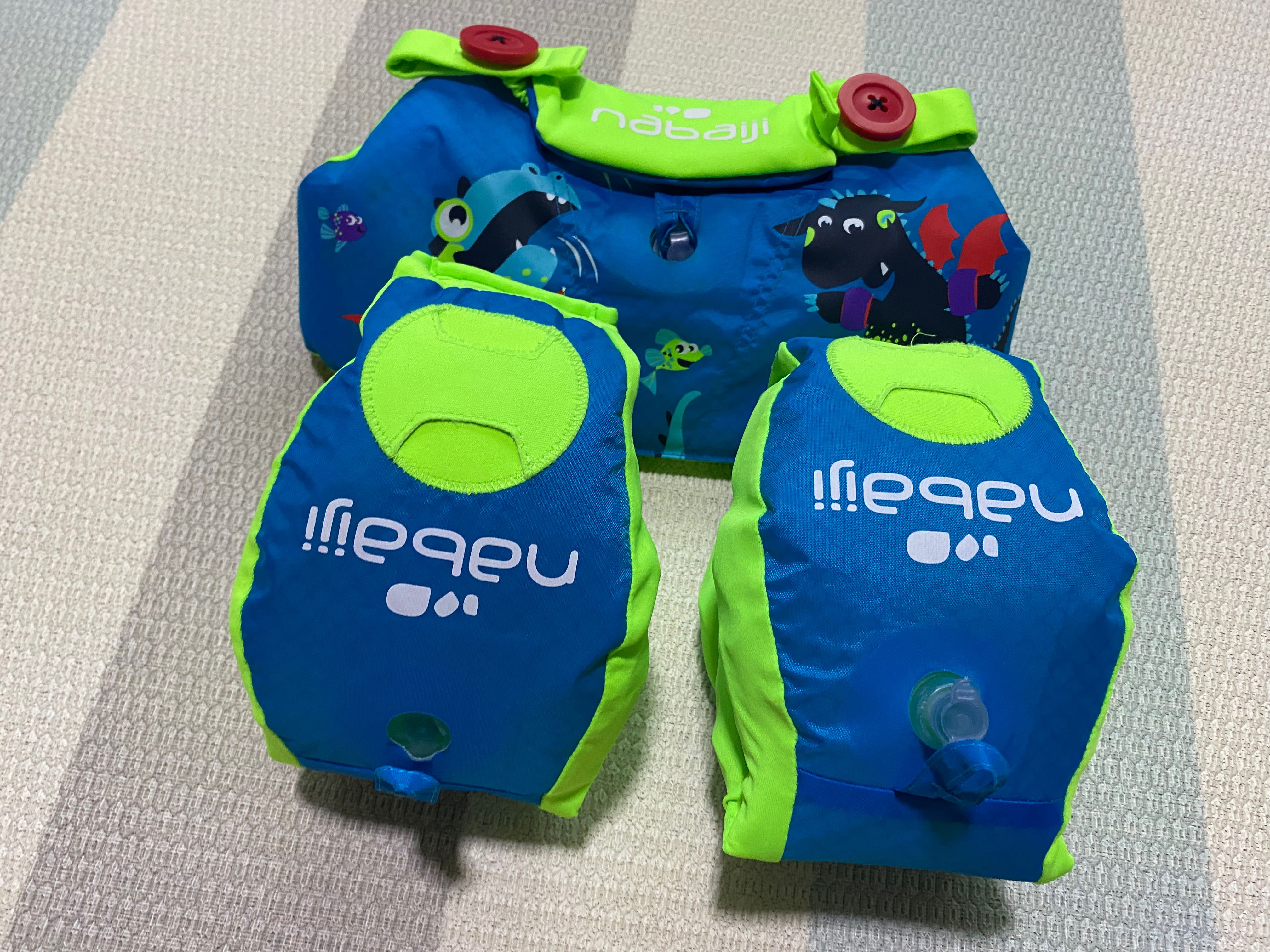 Decathlon kids swim vest (Brand New), Babies & Kids, Babies & Kids