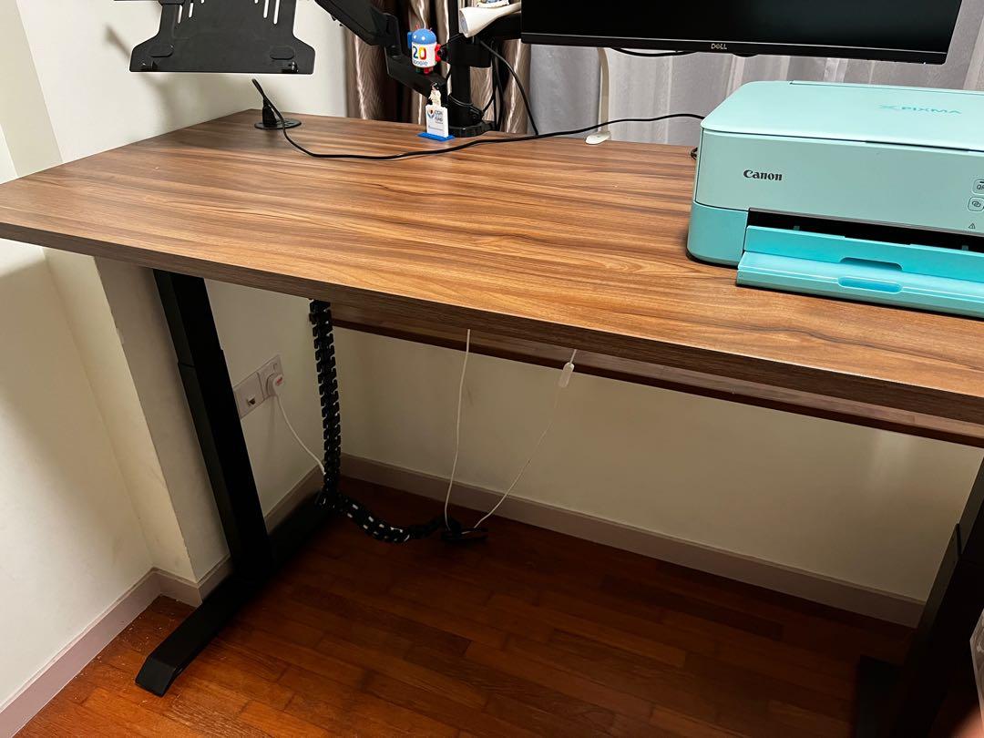 Ergo edge amp desk 2025