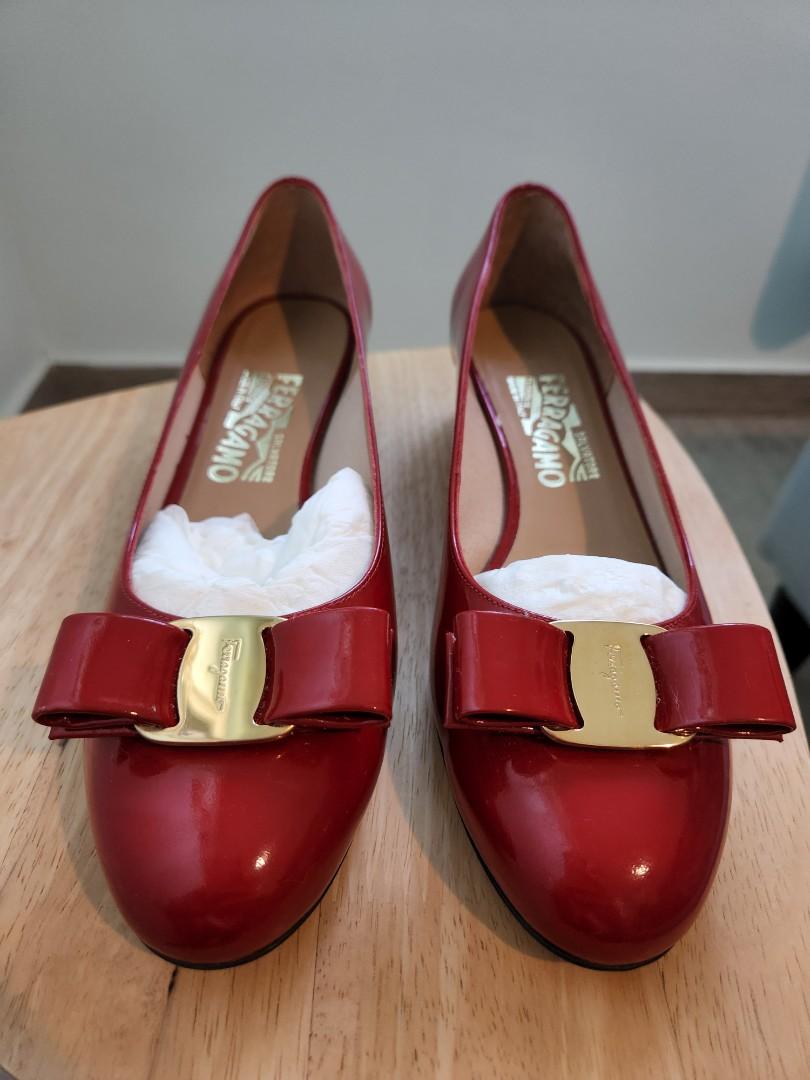 Ferragamo sales ladies shoes