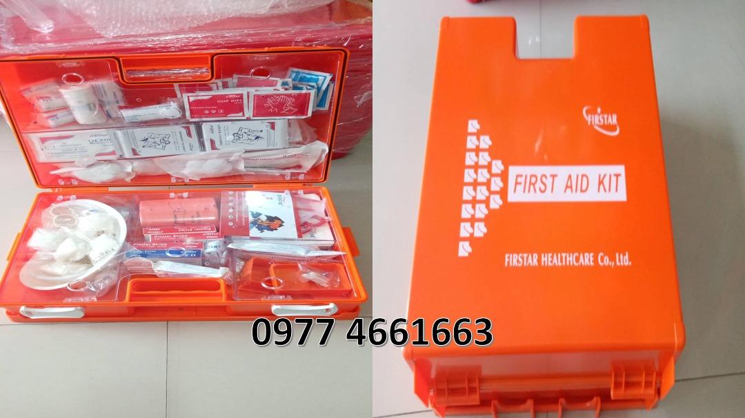First aid kit 05 (Category: Medical Supplies & Tools) located in Bacoor. Submitted by __CLaude__ (Listing ID 1176446656, Image 1). Description: direct supplier First Aid Kit Medical Kit It can contain your daily items like emergency medical, bandage, lipsticks, nail polish, MP3, etc. This is first aid bag for travel and outdoor activities. This storage bag stored medicine and pill. Everyone wants have a good mood in travelling, so this bag is the