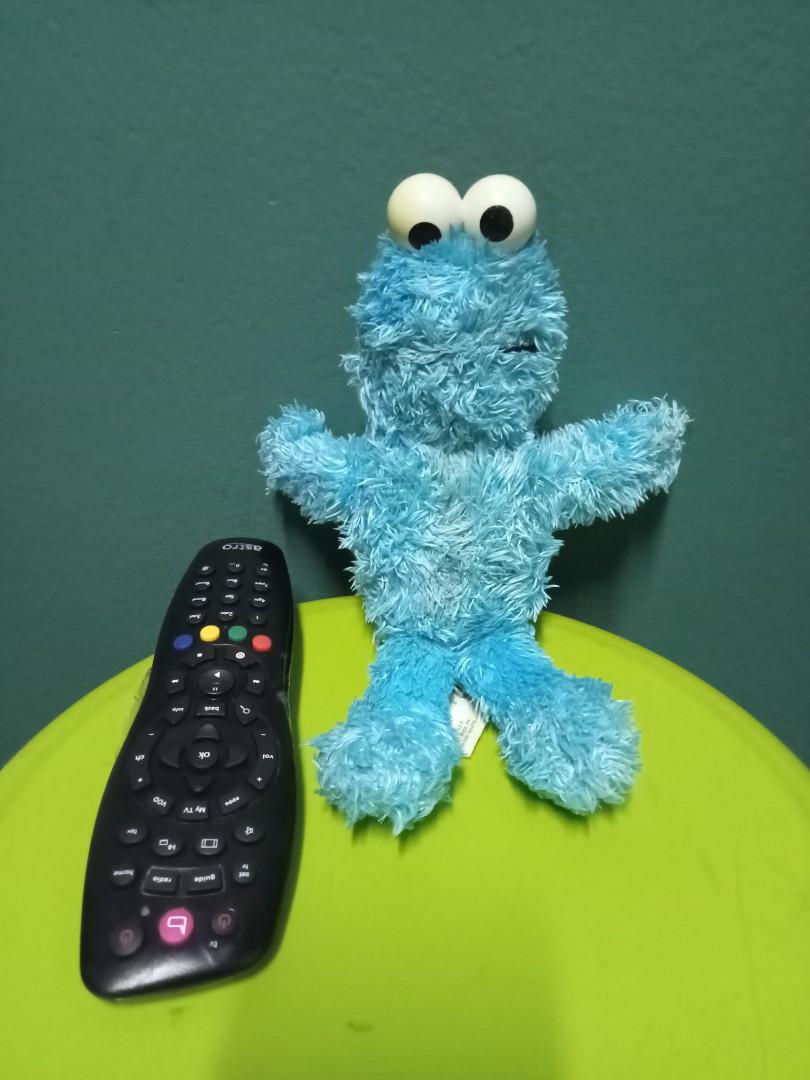 Talking cookie monster toy hotsell