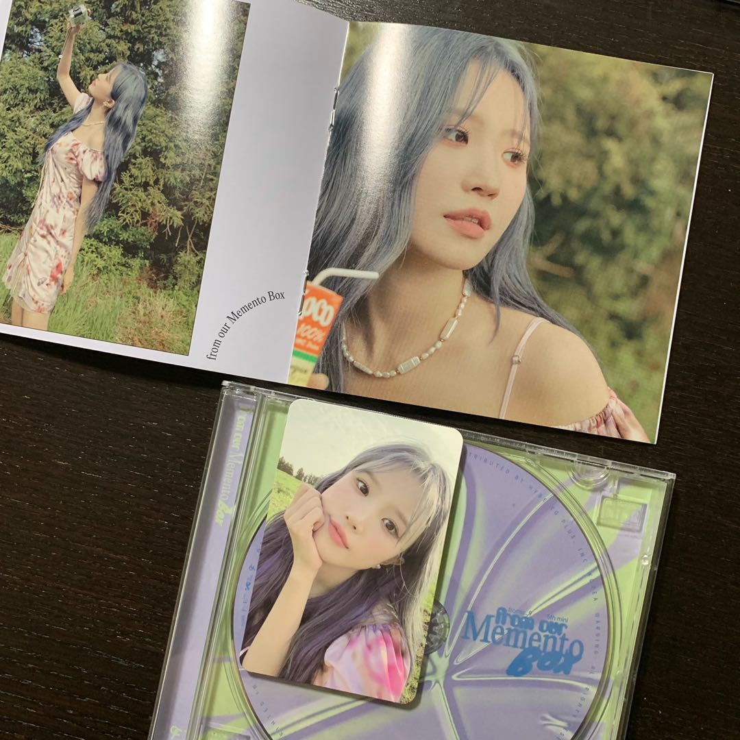 fromis_9 from our memento box hayoung jewel case photobook and