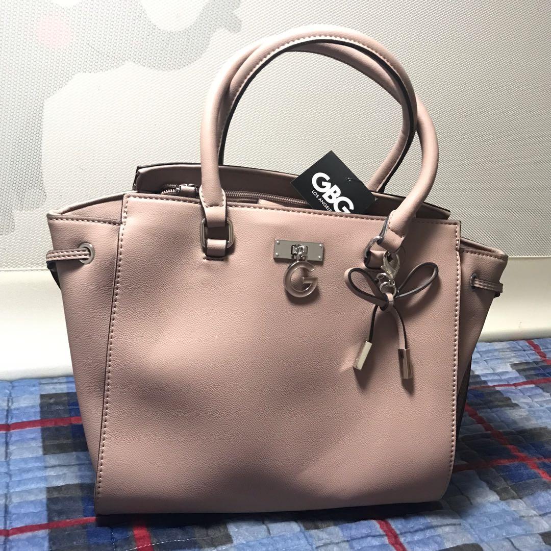 Original Guess Tote Bag, Women's Fashion, Bags & Wallets, Tote Bags on  Carousell