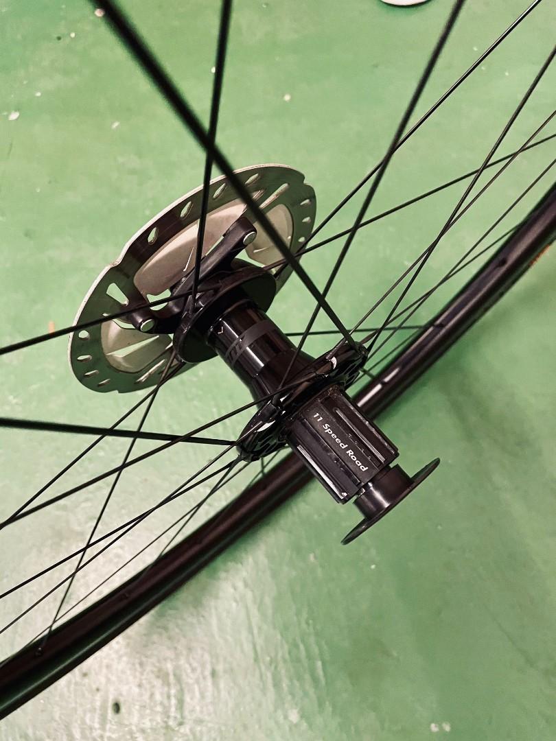 Giant SLR1 42 tubeless hookless wheelset 單車轆, 運動產品, 單車及