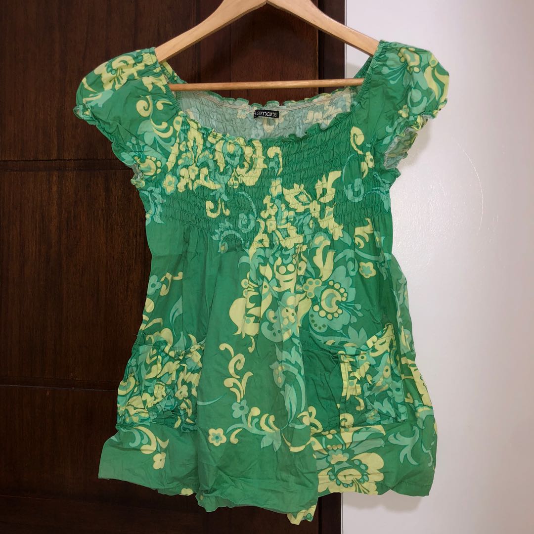 green floral top, Women's Fashion, Tops, Blouses on Carousell
