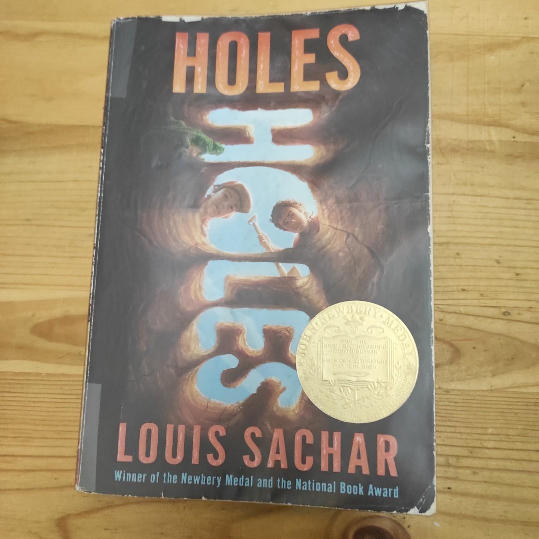 Holes by Louis Sachar: 9780440414803