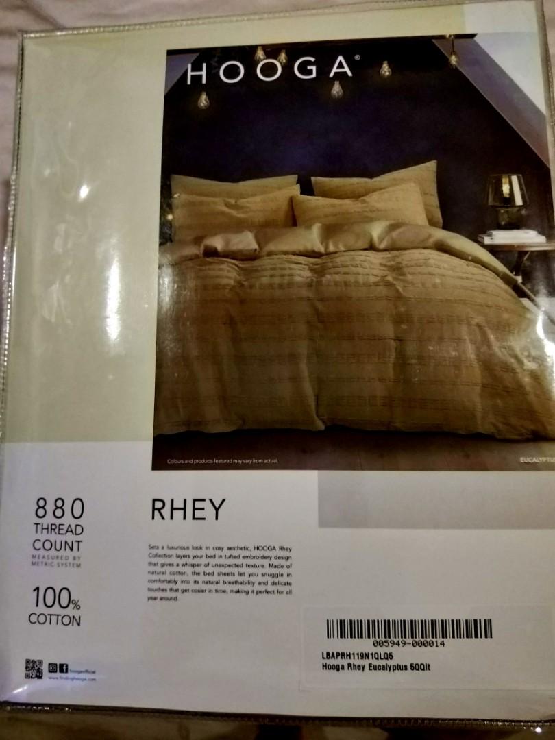 Hooga Queen Quilt Bedsheet set, Furniture & Home Living, Bedding