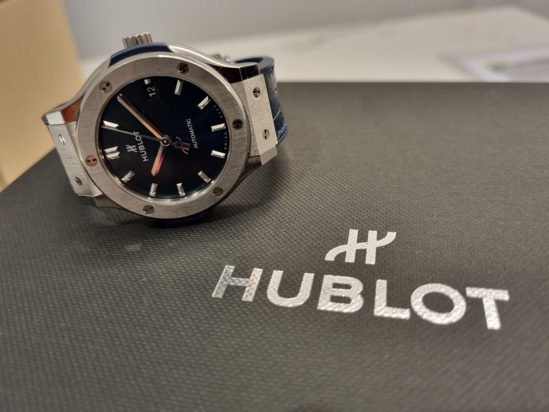 Hublot hourglass hotsell