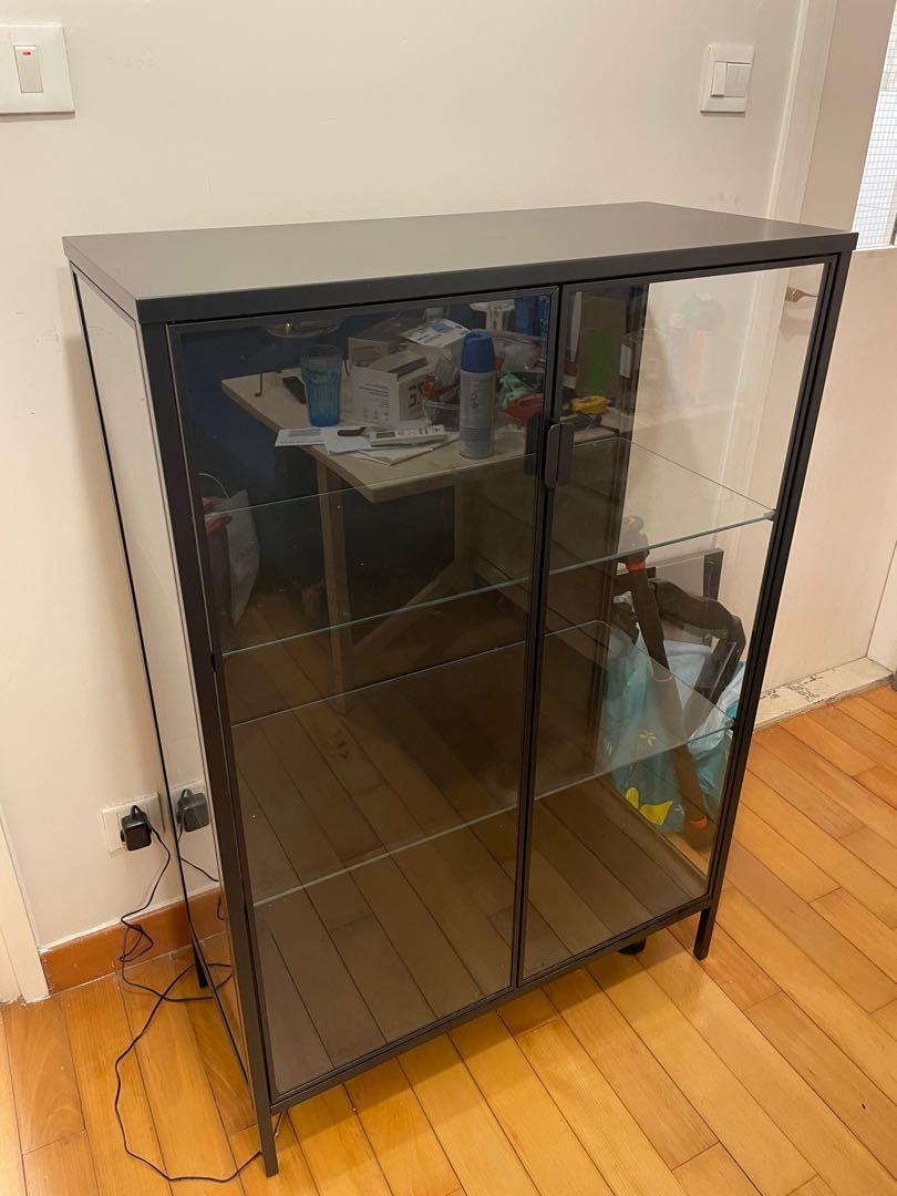 Ikea rudsta 玻璃展示儲物櫃, 傢俬＆家居, 傢俬, 書櫃、櫃子及架 Carousell