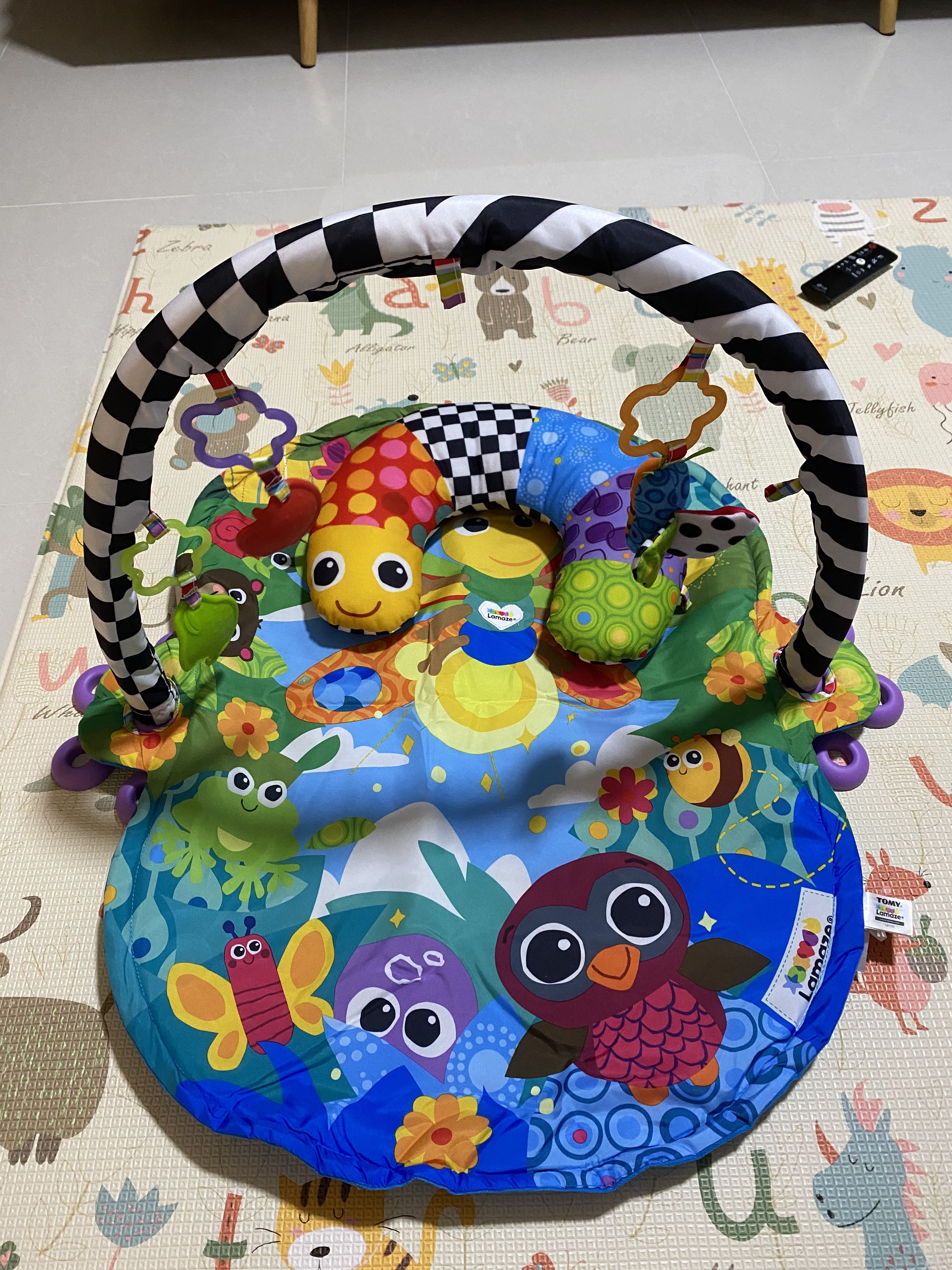 Lamaze Freddie the Firefly Baby Gym playmat Babies Kids Infant
