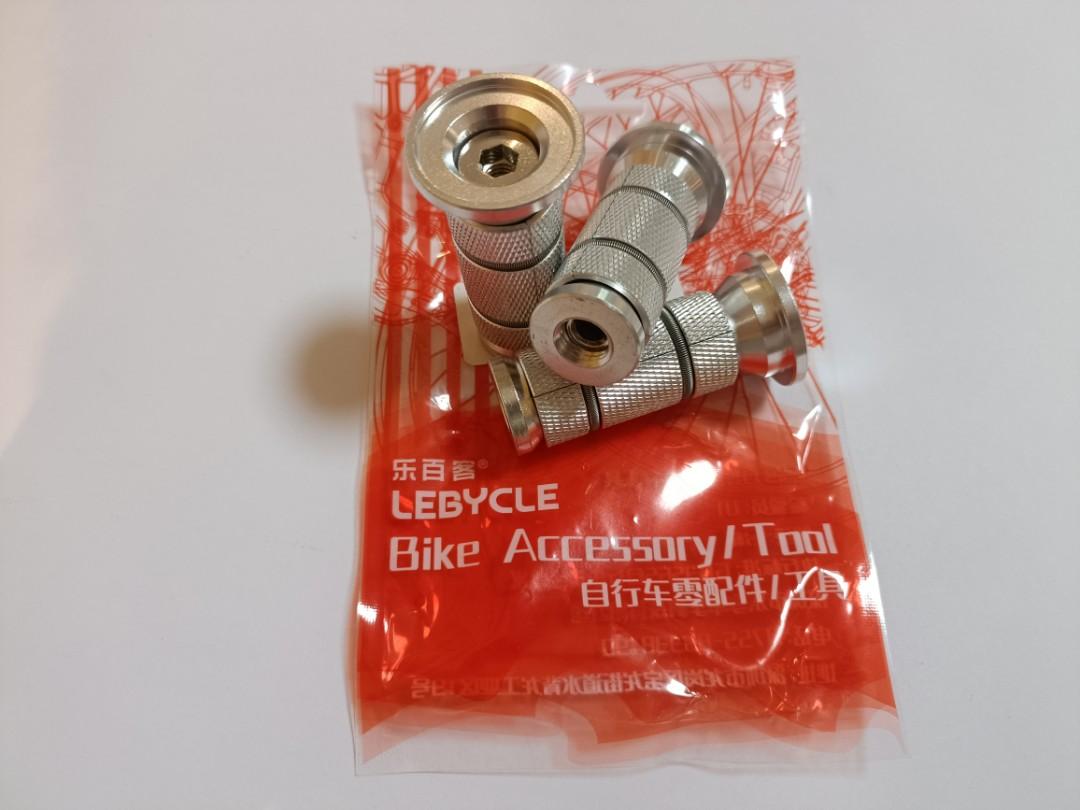Lebycle compression plug for expanding aluminum carbon steerer tube
