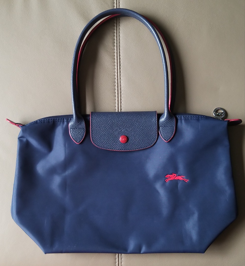 Longchamp Le Pliage Club Medium Long Handle Navy Blue Red Women s