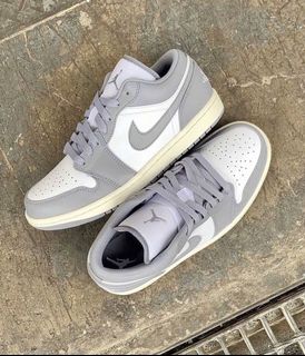 (Category: ) located in . Submitted by din_nike (Listing ID 1176494993, Image 1). Description: .