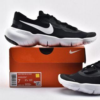 Nike Free RN 5.0 Running Shoe (US9.5)