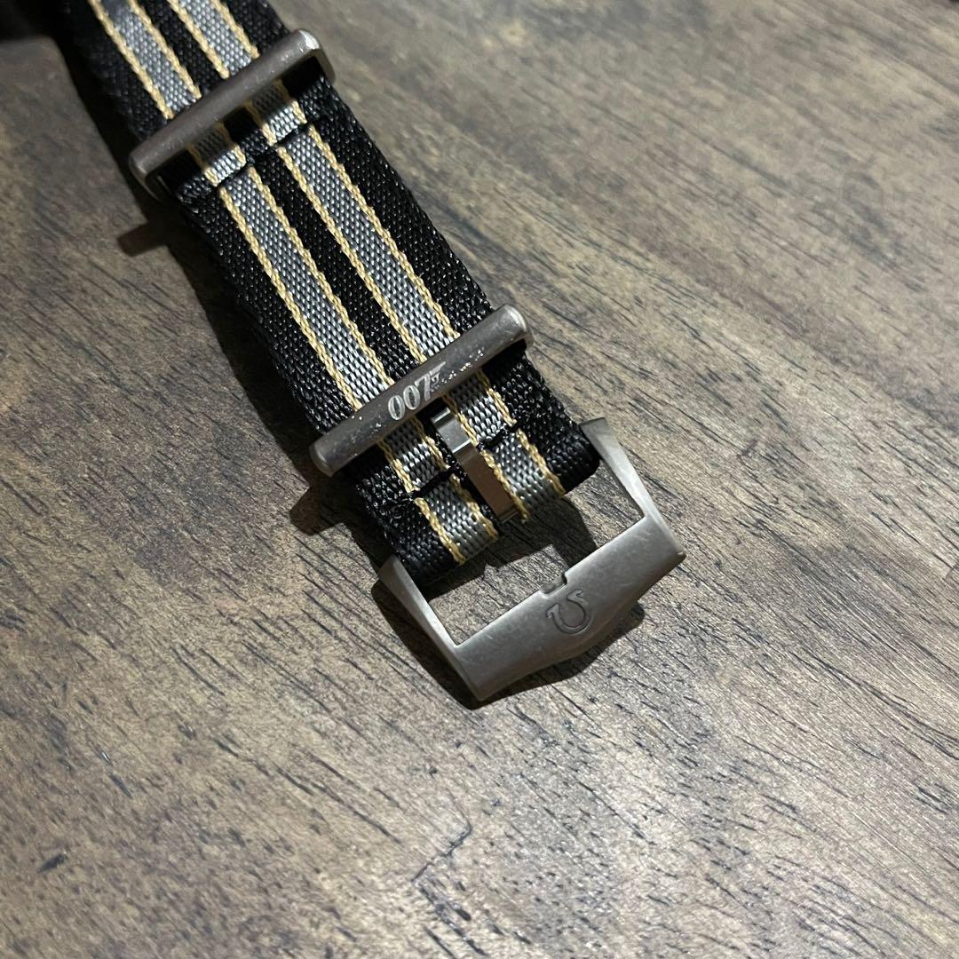 Omega james bond online nato strap
