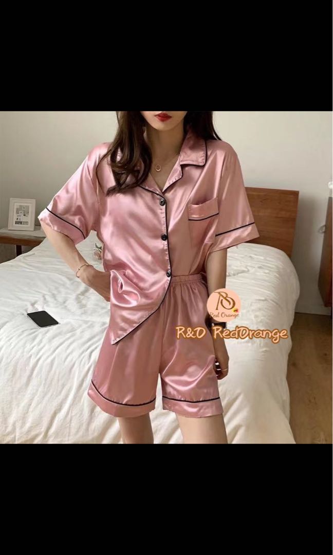 Pink pajama set - with repairable flaw, Women's Fashion, Undergarments &  Loungewear on Carousell