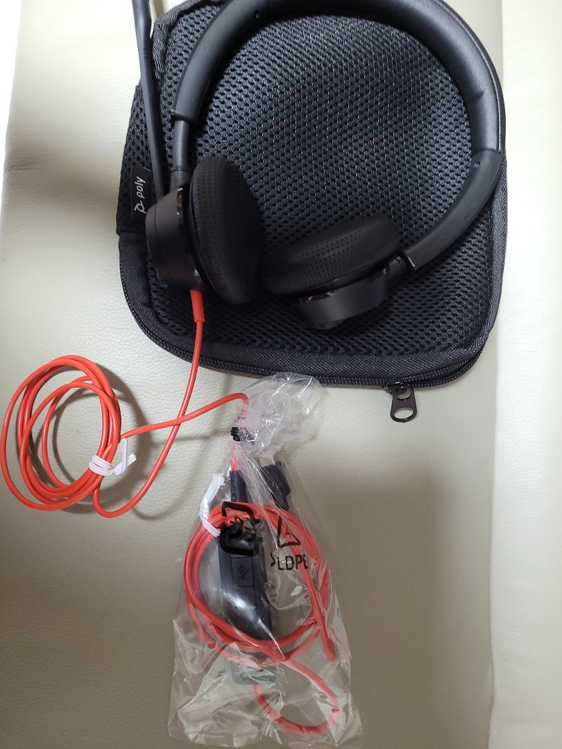 Poly blackwire 3325, Audio, Headphones & Headsets on Carousell